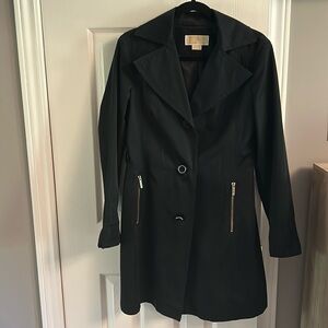 Michael Kors Trench coat - Size Small